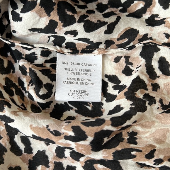 Joie cap sleeve 100% silk cheetah print top, size Medium - Picture 5 of 8